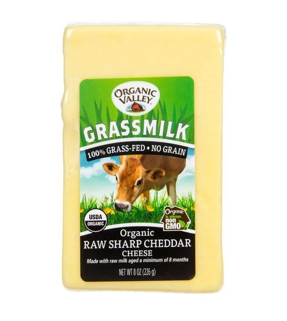 Organic Valley Grassmilk Raw Cheddar Cheese - 8 oz wedge