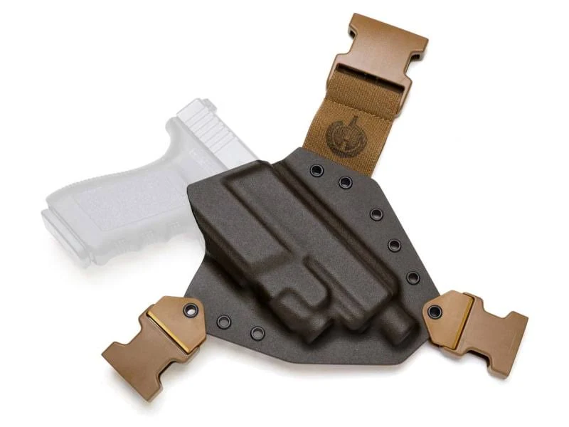 GunfightersINC Kenai Light Bearing Chest Holster Glock 1945 TLR-7A Mas Grey/ Coyote Coyote Harness Right Hand KN-LB-Glock19-TLR7A-00000081