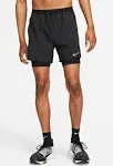 Nike Herren Dri-FIT Stride 7" Hybrid Running Shorts Schwarz