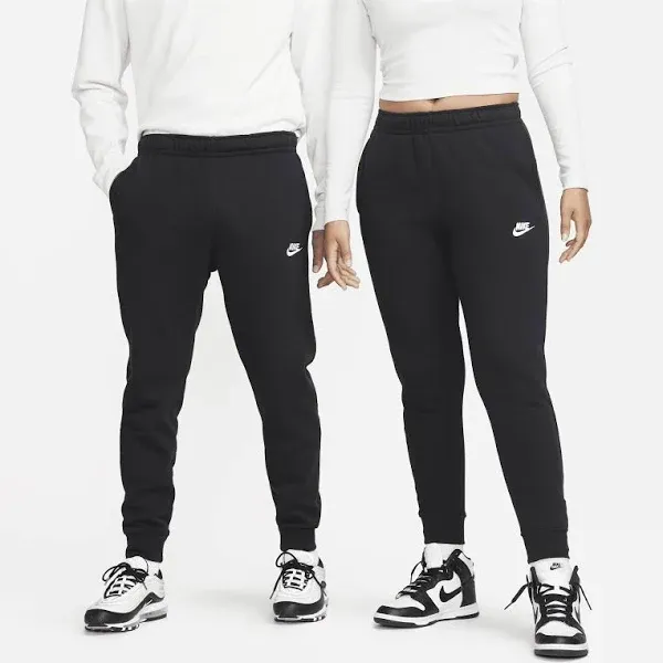 Nike Men's Sportswear Club Fleece Joggers