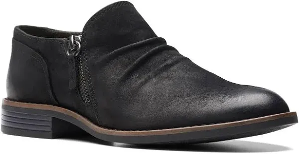 Clarks Women's Camzin Pace Booties