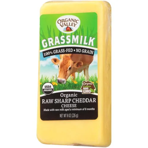 Organic Valley Raw Sharp Cheddar Cheese (8 oz)