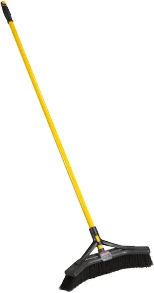 Rubbermaid Maximizer Push Broom 18"