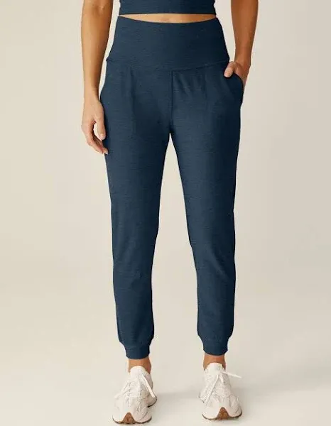 Beyond Yoga Women's Spacedye Midi Joggers