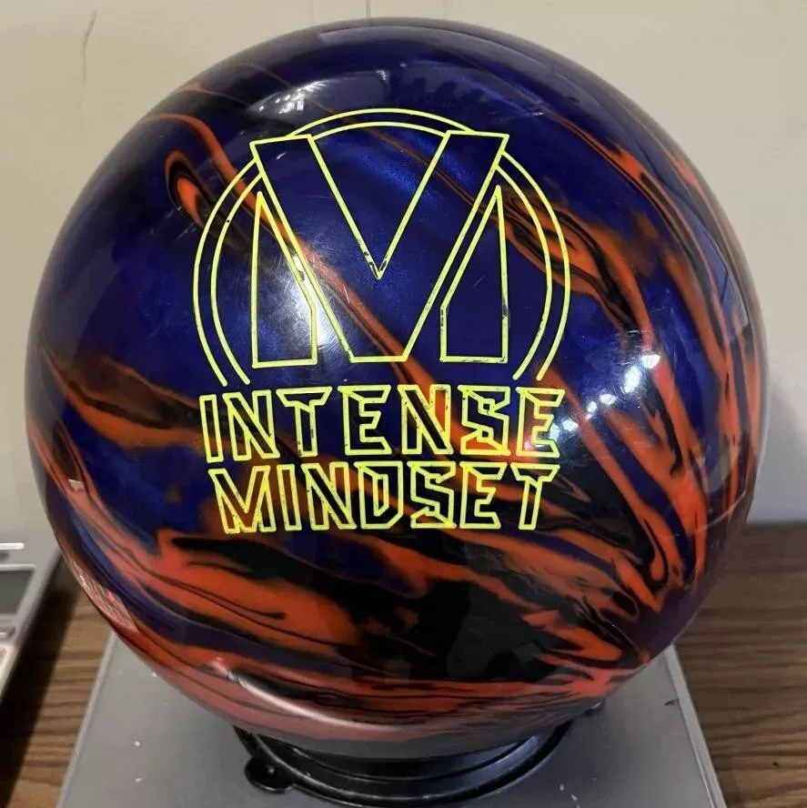 USED Brunswick Intense Mindset Pearl Reactive Bowling Ball, 15 LB (K)