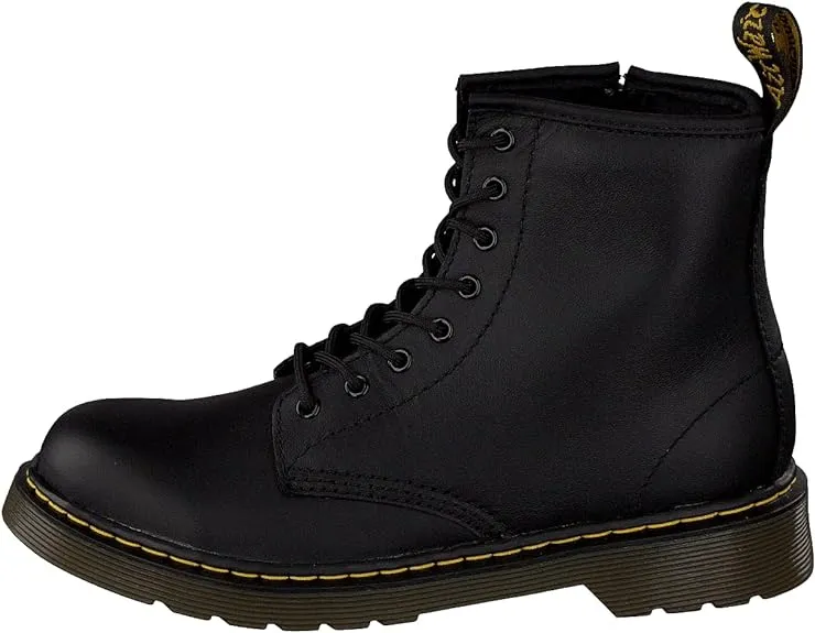 Dr. Martens Air Wair Unisex Child Lace Up Boot Black Patent Leather   Sz. 5