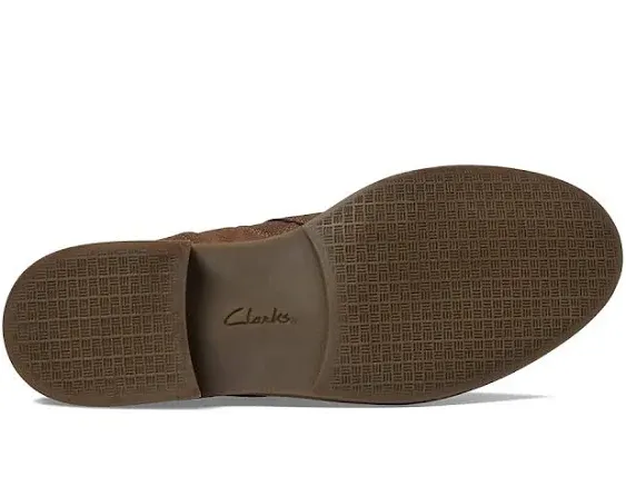 Clarks Women's Camzin Pace Oxford