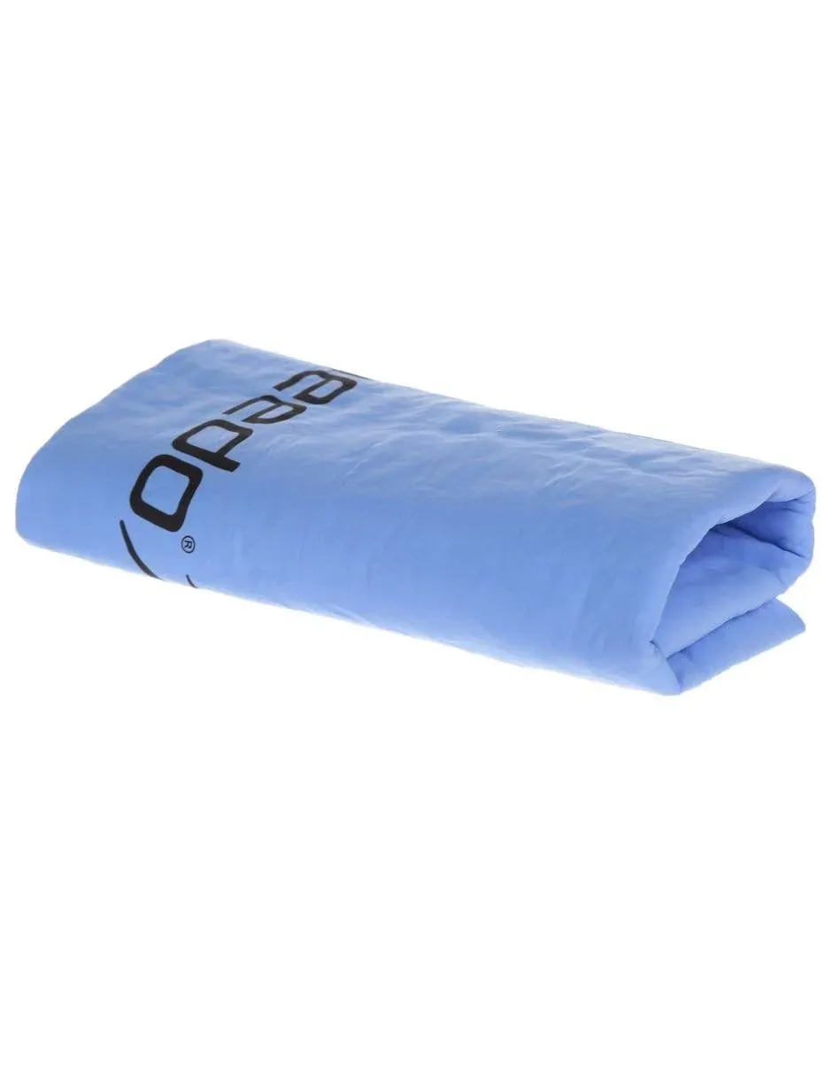 Speedo Chamois Towel | Size 12.4 x 16.5 | Swim2000.com