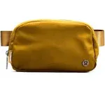 Lululemon Everywhere Belt Bag